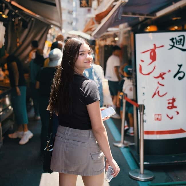 Tokyo: Private photo shoot - How the Whole Thing Starts: Picking Time, Sharing References, Meeting Point
