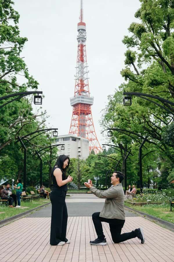 Tokyo Private Tour with English Pro Guide By Luxary Vehivle - Key points at a glance