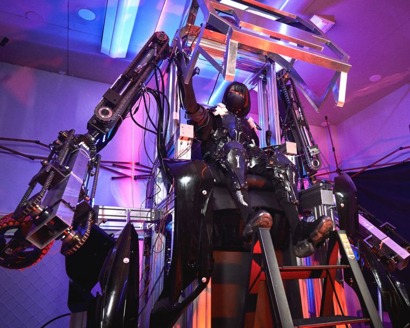 Tokyo: Robot Piloting Attraction Ticket - Programming the robot launch: your mini engineer moment