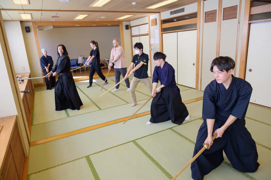 Tokyo: Samurai Adventure! Authentic Sword Experience - First Stop: Samurai Experience Photo Studio ICHI (Then Off to the Dojo)