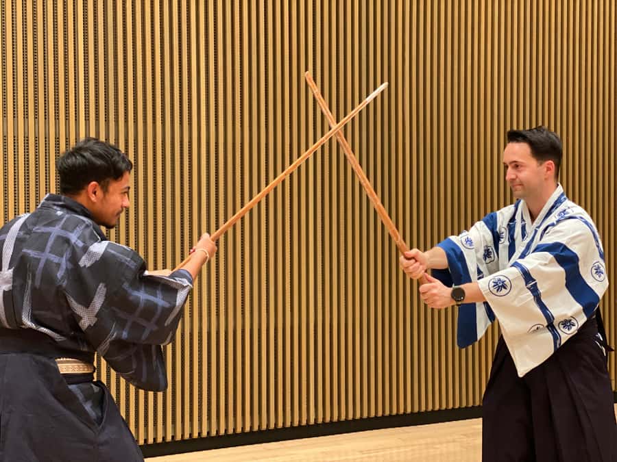 Tokyo: Samurai Experience with a real sword - Kimono and zarei: where the samurai mood starts