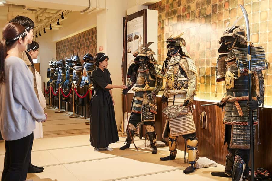 Tokyo: Samurai Ninja Museum Guided tour and Experience - Samurai and ninja in one focused Tokyo stop