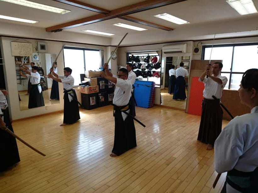 Tokyo: Samurai Sword & Archery Class from Samurai Descendant - Horseback archery practice: using a yumi-style bow