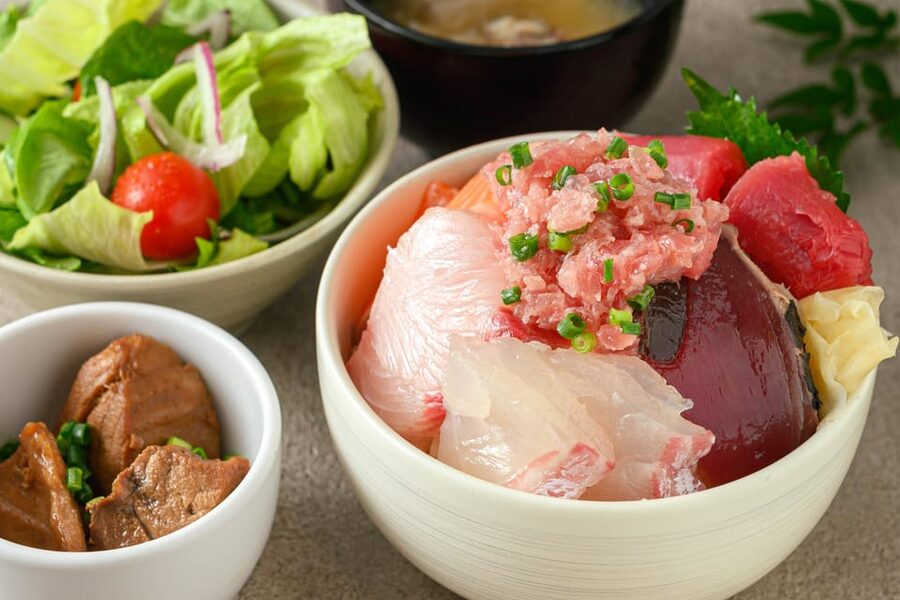 Tokyo Seafood Buffet Restaurant-Iroha, Meal & Tuna Filleting - The Buffet System: How You Get to Try 50 Dishes Your Way