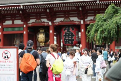 Sensoji Temple & Street Food: Private Tour with guide