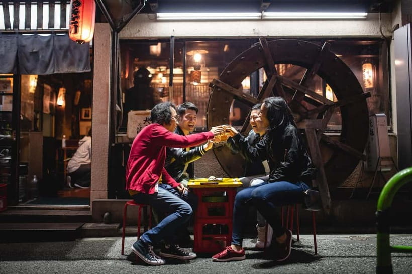 Tokyo: Shibuya Food Tour, Neon Lights & Local Flavors - Meeting at Hachiko Square and Getting Your Night Bearings