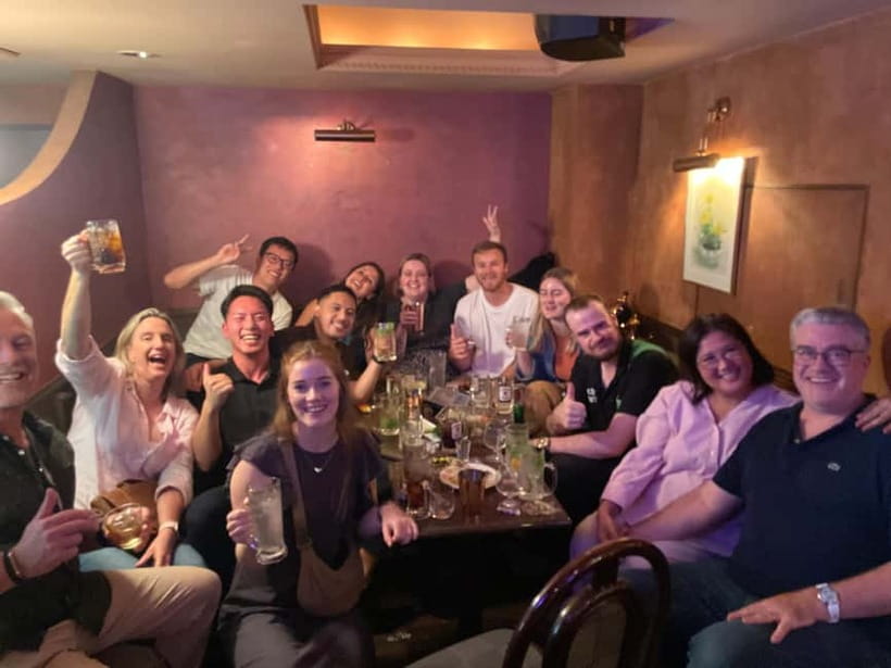 Tokyo: Shinjuku Bar and Izakaya Hopping Tour - Price and value: $25 for the guide and the doors you need