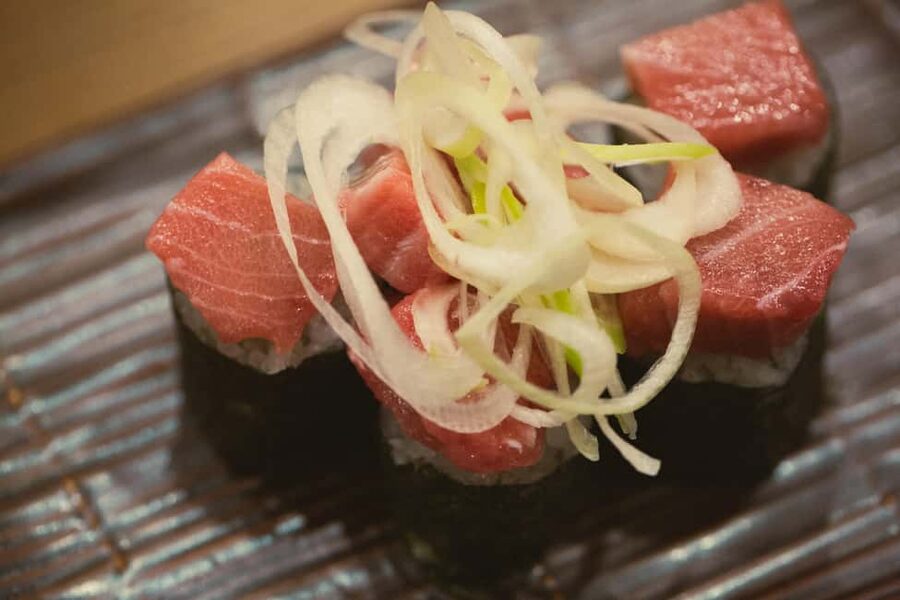 Tokyo: Shinjuku Izakaya and Golden Gai Bar Hopping Tour (2h) - Starting at Tajimaya Coffee, Then Letting the Night Lead