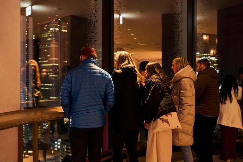 Tokyo: Shinjuku Nightlife & Secret Backstreets Walking Tour - What you actually get from the local guide
