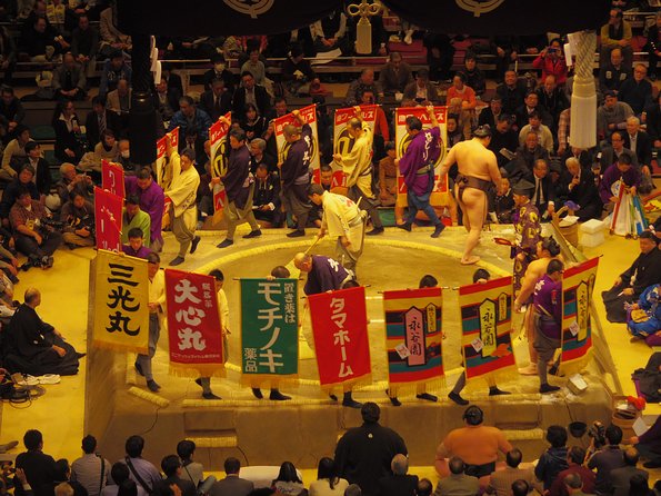 Tokyo Sumo Wrestling Tournament Experience - The tournament afternoon: rituals, force-out moments, and real crowd energy