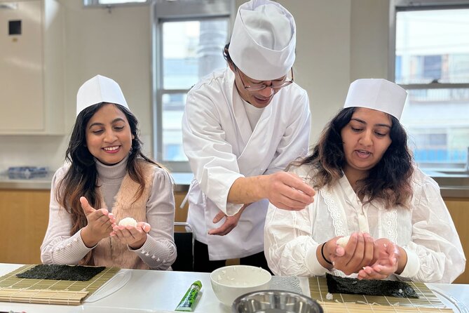 Tokyo Sushi Making Class in Tsukiji with Professional Chef - Tsukiji sushi making in 90 minutes: fast, practical, and filling