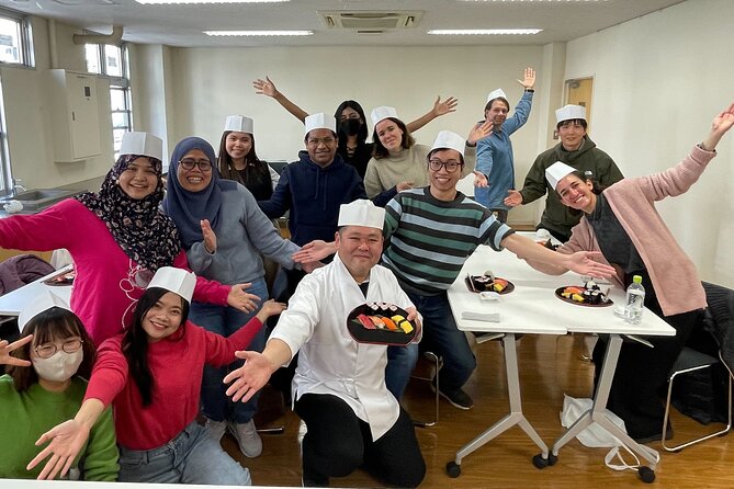 Tokyo Sushi Making Class in Tsukiji with Professional Chef - Fish disassembly demo and Japanese knife talk