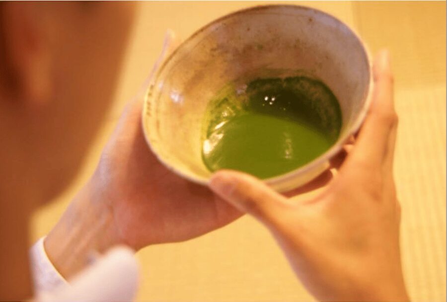 Tokyo:Tea ceremony experience at Komaba Warakuan - Komaba Warakuan: a tea lesson tied to real teaching tradition