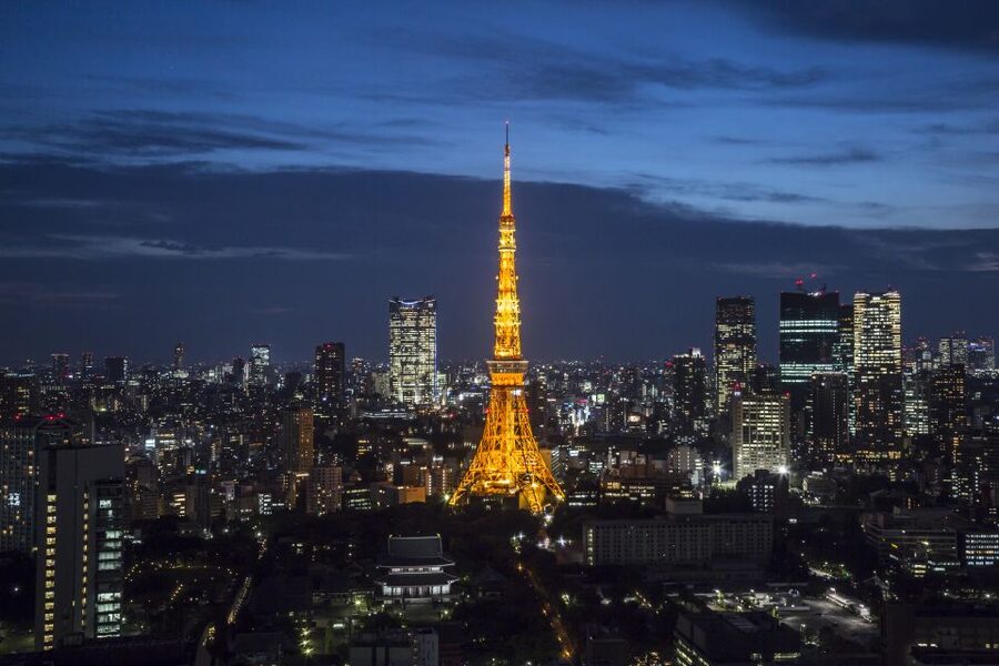 Tokyo Tower: Admission Ticket - Entering the tower complex, scan, go up, and don’t waste your time