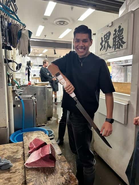 Tokyo Toyosu Tuna Auction + Breakfast (Sushi Dai or Bentomi) - Timing and transportation tips for VIP-level mornings