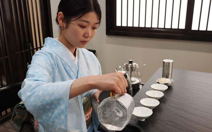 Tokyo: Traditional Tea Ceremony with a Tea Master - What you can do after the ceremony downstairs