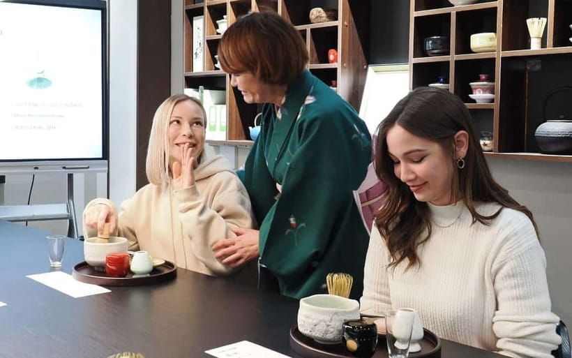 Tokyo: Traditional Tea Ceremony with a Tea Master - Gyokuro sencha tasting, plus why the leaves matter