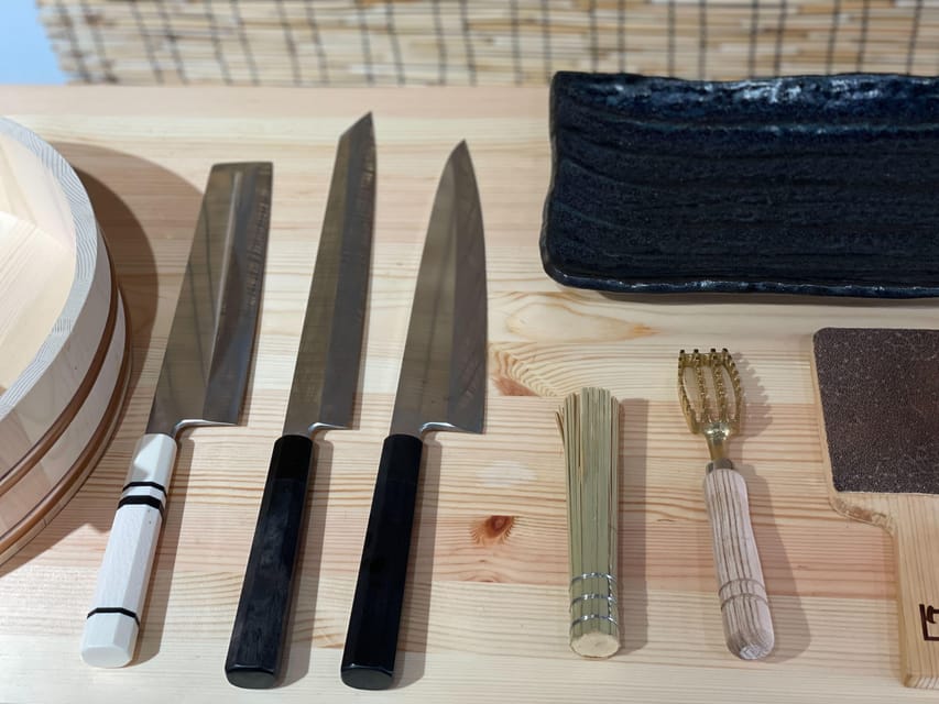 Tokyo: Tsukiji Fish Market Sushi Making Class with Pro Chef - Key Things That Make This Class Worth Your Time