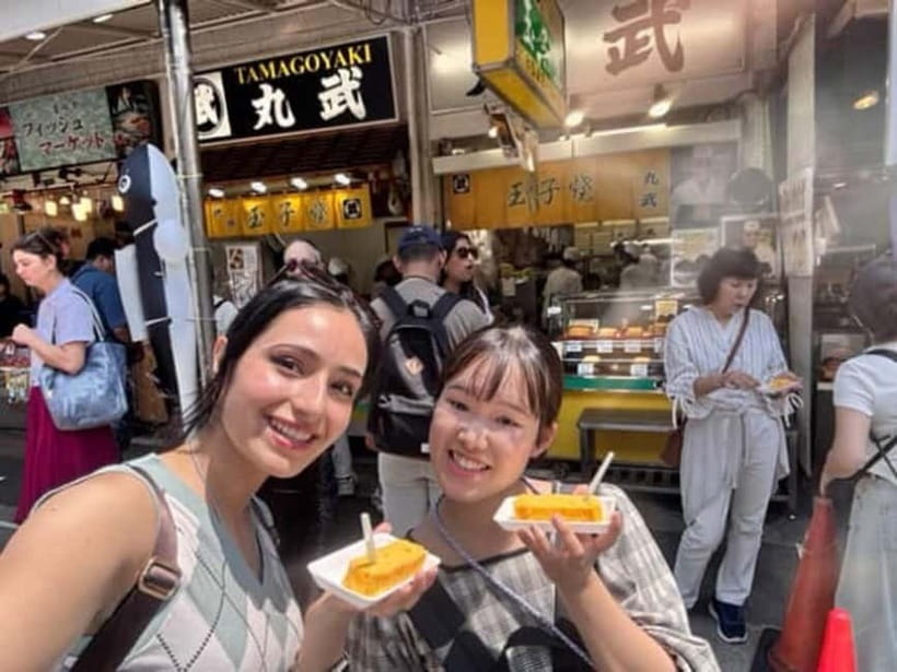 Tokyo: Tsukiji walk & sushi private tour with Uni Students - Tsukiji Outer Market Walk: How to Look at the Market Like a Local