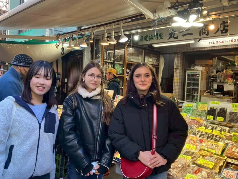 Tokyo: Tsukiji walk & sushi private tour with Uni Students - Namiyoke Inari Jinja: A Short Shrine Stop That Breaks the Food Loop