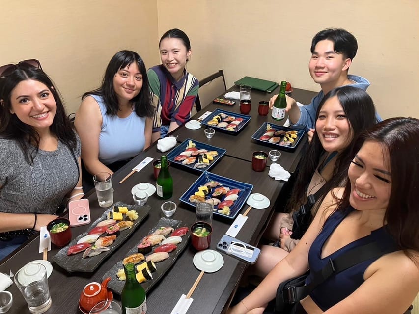 Tokyo: Tsukiji walk & sushi private tour with Uni Students - Lunch at Tsukiji: Tamagoyaki and Sushi Included (So You Can Actually Enjoy It)