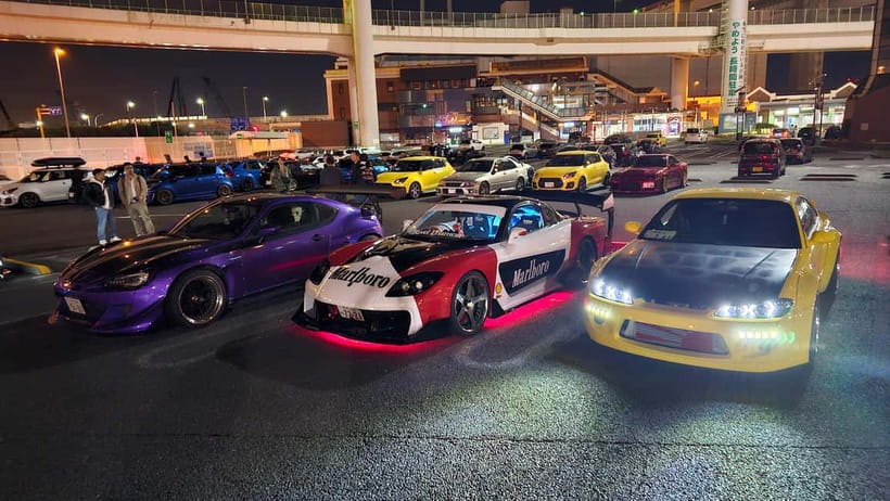 Tokyo: Visit Every Car Meet in Tokyo in a Widebody R35 GTR! - Akihabara Pickup And A Pit Autobacs Pre-Meet