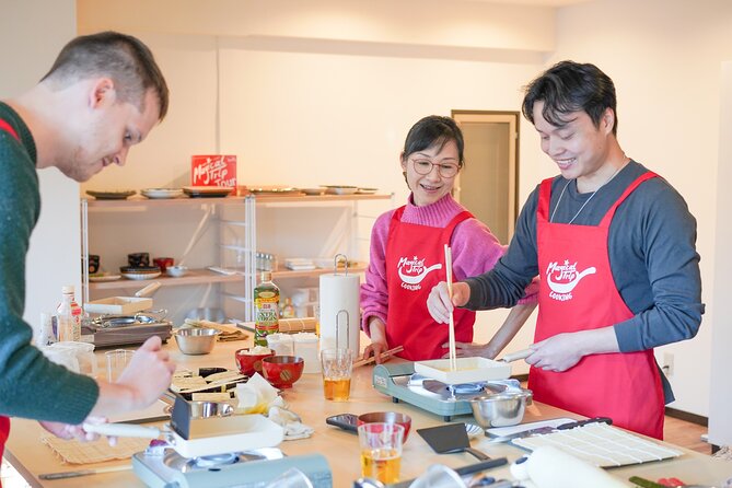 Tokyo Washoku 4-hour Cooking Class: From Market to Table - From Iriya-area market shopping to the studio table