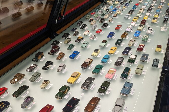 Toyota Automobile Tour for Car Lovers - Toyota Commemorative Museum of Industry and Technology: The Roots That Explain the Cars