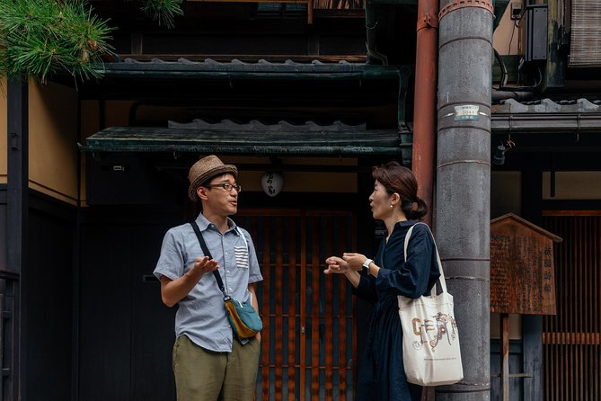 Treasures of Kyoto: Geishas & Traditions Private Tour - A 2.5-Hour Private Stroll That Links Geisha Culture to Temples