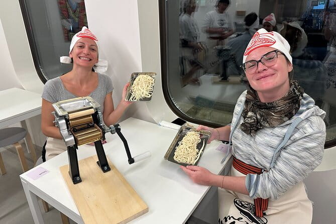 View of Mt. Fuji is good! Sushi making experience class - Making Four Types of Sushi: Nigiri, Rolls, and Warship Style Pieces