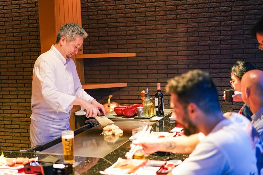 Wagyu Beef & Sake Pairing Foodie Tour in Tokyo - A5 Wagyu teppanyaki in Ginza, how the all-you-can-eat really works