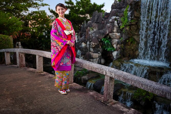 Walking around town in a kimono, you can choose your favorite kimono from the traditional Okinawan costumes "Ryuso", "Kimono", "Yukata" 《Hairset & Lipstick & Kimono & Rental Fee》All Comic Book - Walk Time in Naha: Photos at Kokusai Street and Shuri Castle