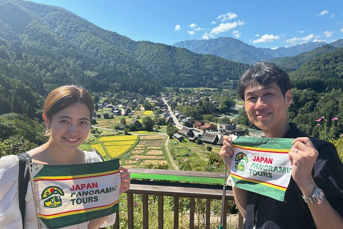 World Heritage Shirakawa-go Perfect Guided Tour from Kanazawa - What to expect on the ground (and what to watch for)